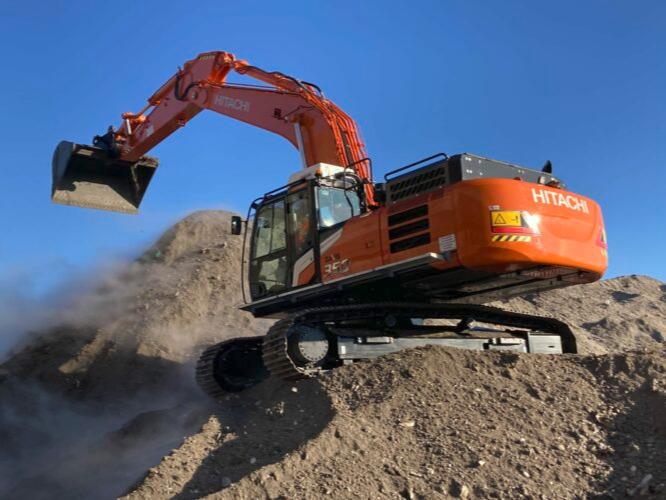 Hitachi ZX300 Excavator