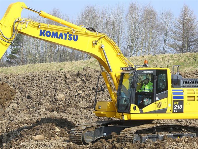 Komatsu PC210LC-11 22T Excavator