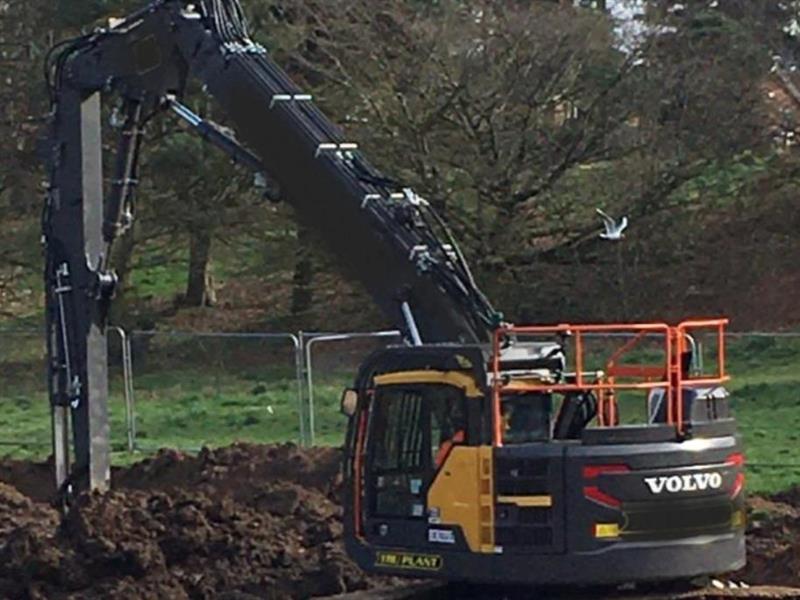 Volvo 235 High Reach available with a wide range of attachments